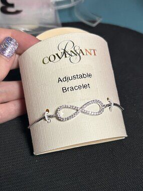 Covenant Silver Rhinestone Infinity Symbol Bolo Bracelet NWT